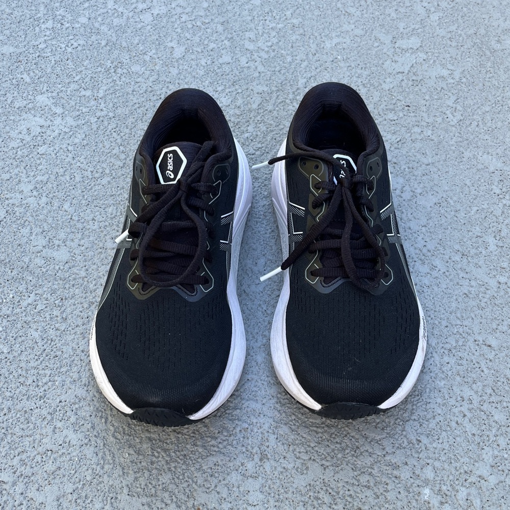 ASICS Gel Black and White Athletic trainers - Picture 6 of 12
